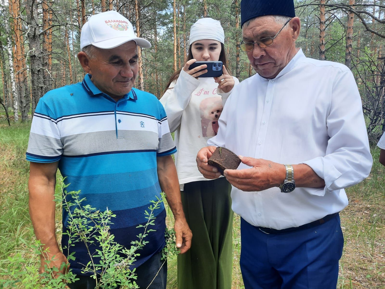 Кабат Суслонгер лагерында булып кайттылар