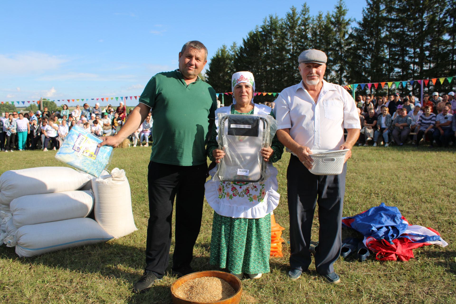 «Блогерлар сабан туе +Түгәрәк уен» (фотолар)