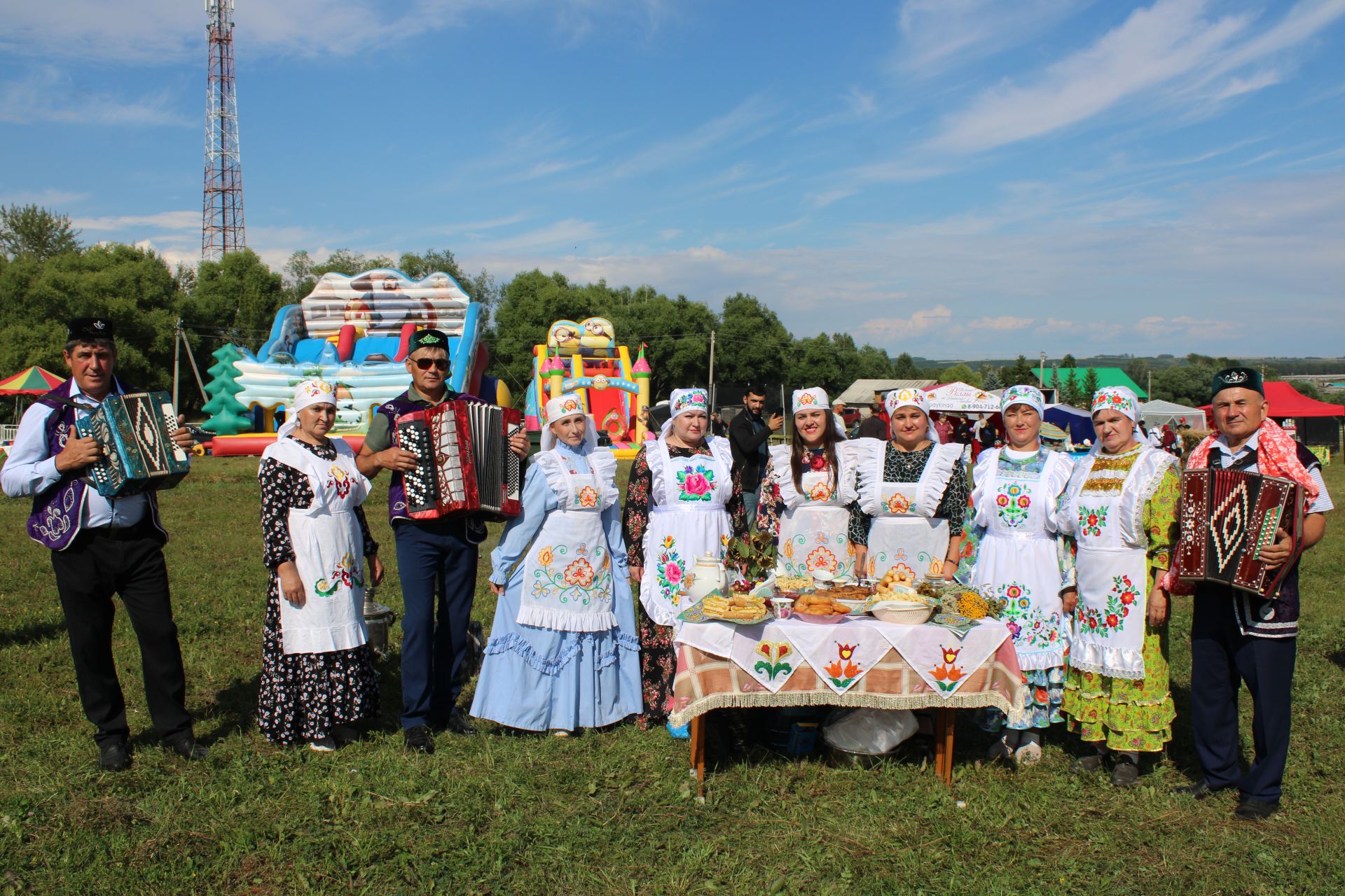 «Блогерлар сабан туе +Түгәрәк уен» (фотолар)