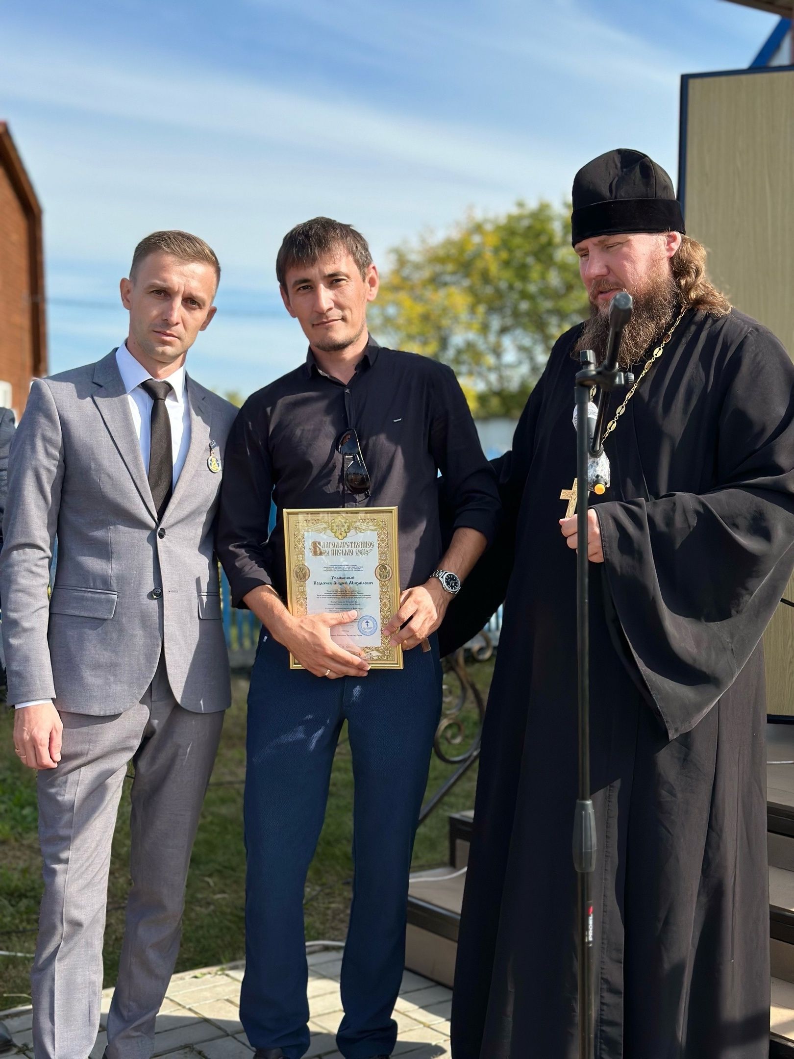 Прошла соборная служба и торжества по случаю 10-летия со дня освящения храма