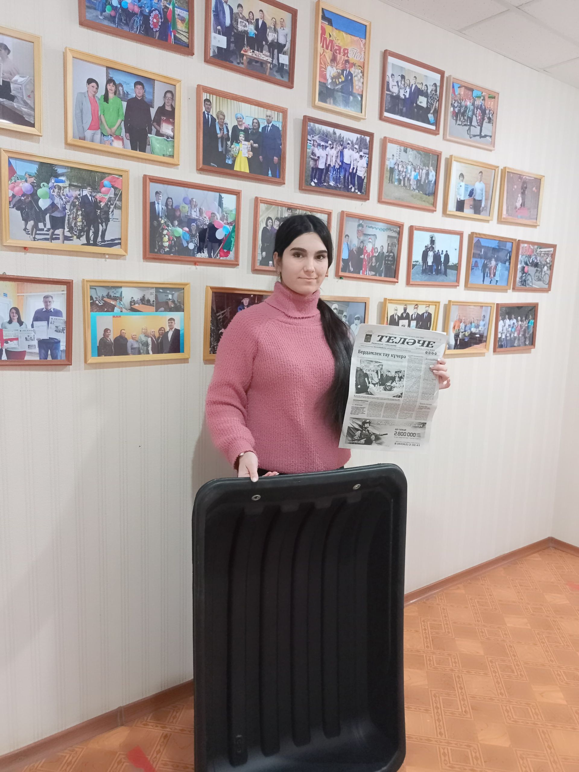 Язылучыларыбыз арасында бүләкләр уйнаттык