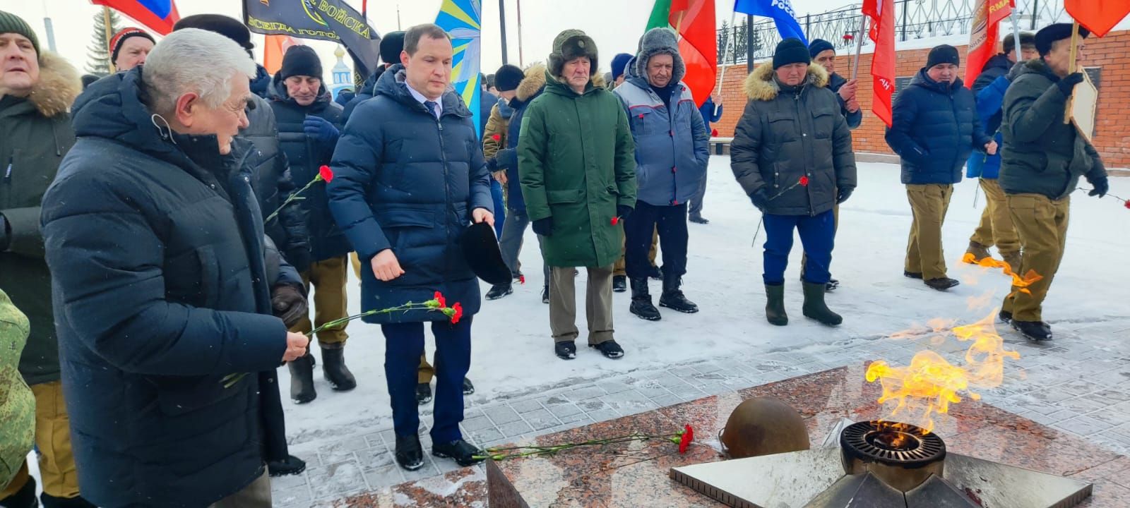 Үзәк ял паркында  Әфган сугышы һәм Совет гаскәрләренең Әфганстаннан чыгарылуына 36 ел тулу уңаеннан митинг үтте
