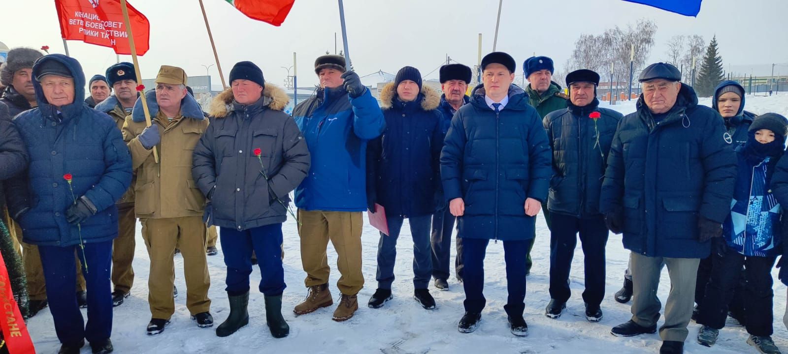Үзәк ял паркында  Әфган сугышы һәм Совет гаскәрләренең Әфганстаннан чыгарылуына 36 ел тулу уңаеннан митинг үтте