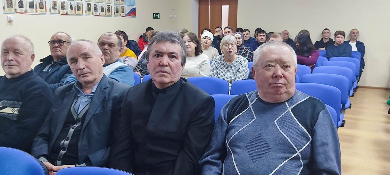 Үзәк җирлегендә хисап җыелышы узды