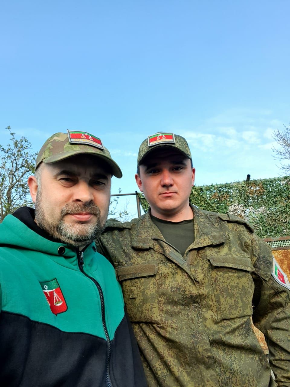 Гуманитар  ярдәм  илтеп  тапшырдылар