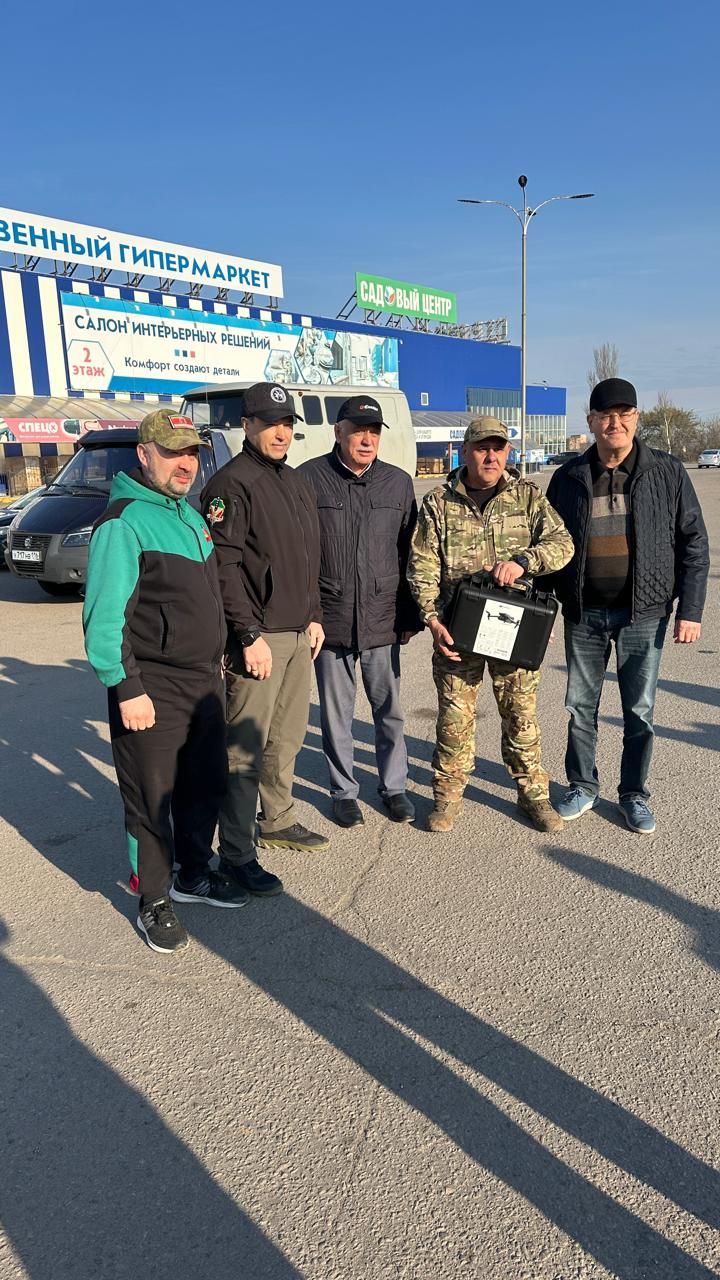 Гуманитар  ярдәм  илтеп  тапшырдылар