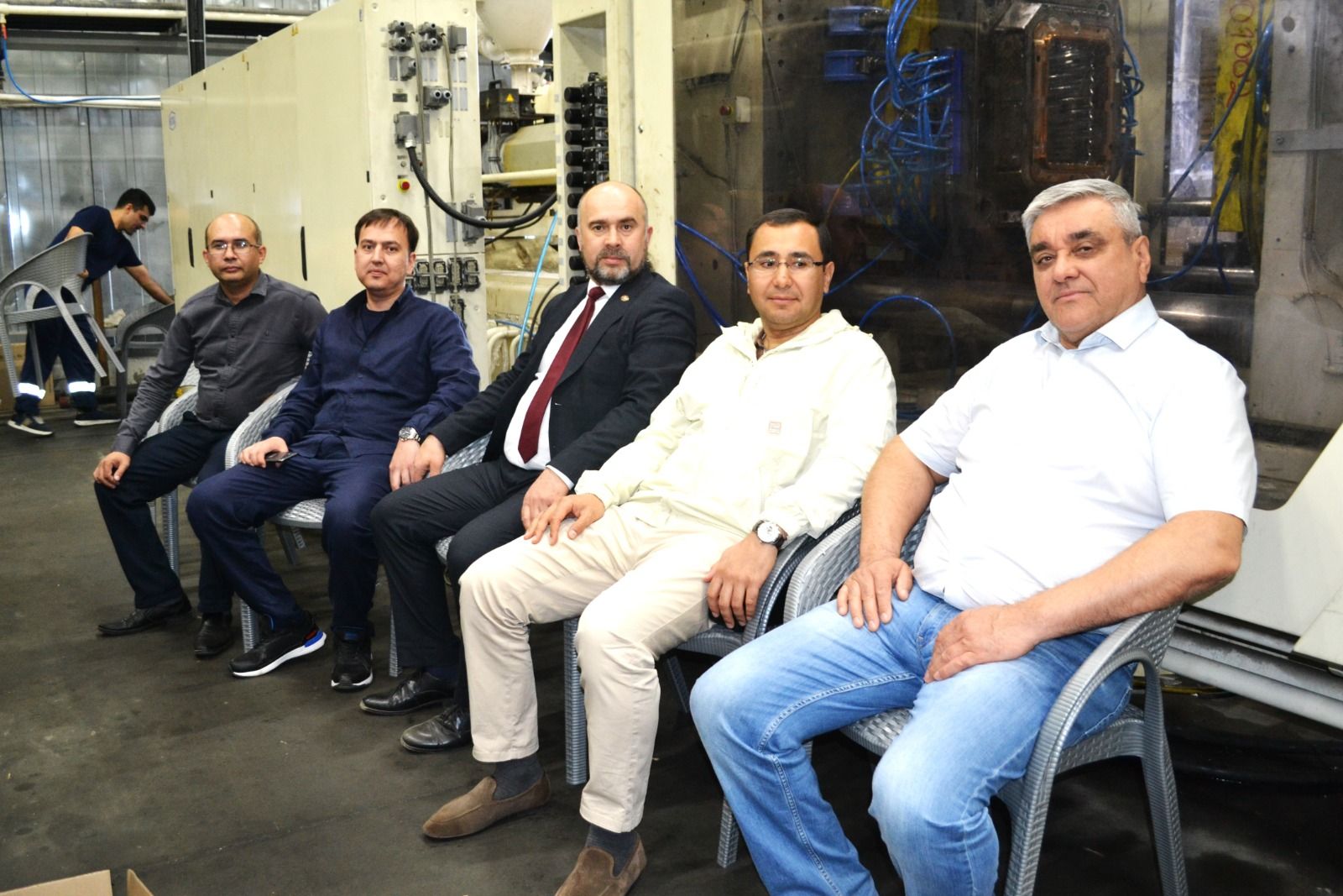 Үзбәкстан  республикасыннан  килгән  кунаклар Теләче  районы  белән таныша