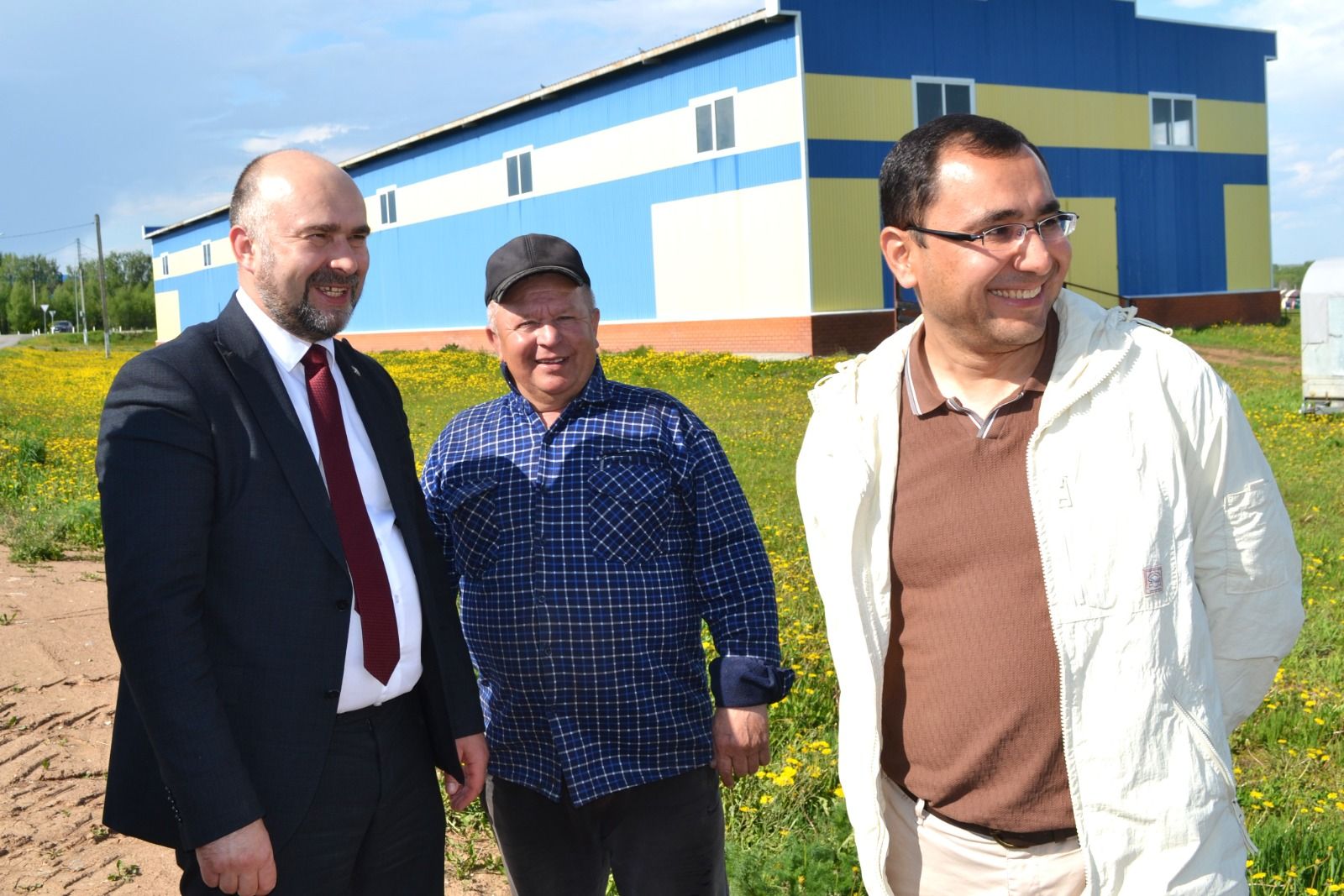 Үзбәкстан  республикасыннан  килгән  кунаклар Теләче  районы  белән таныша