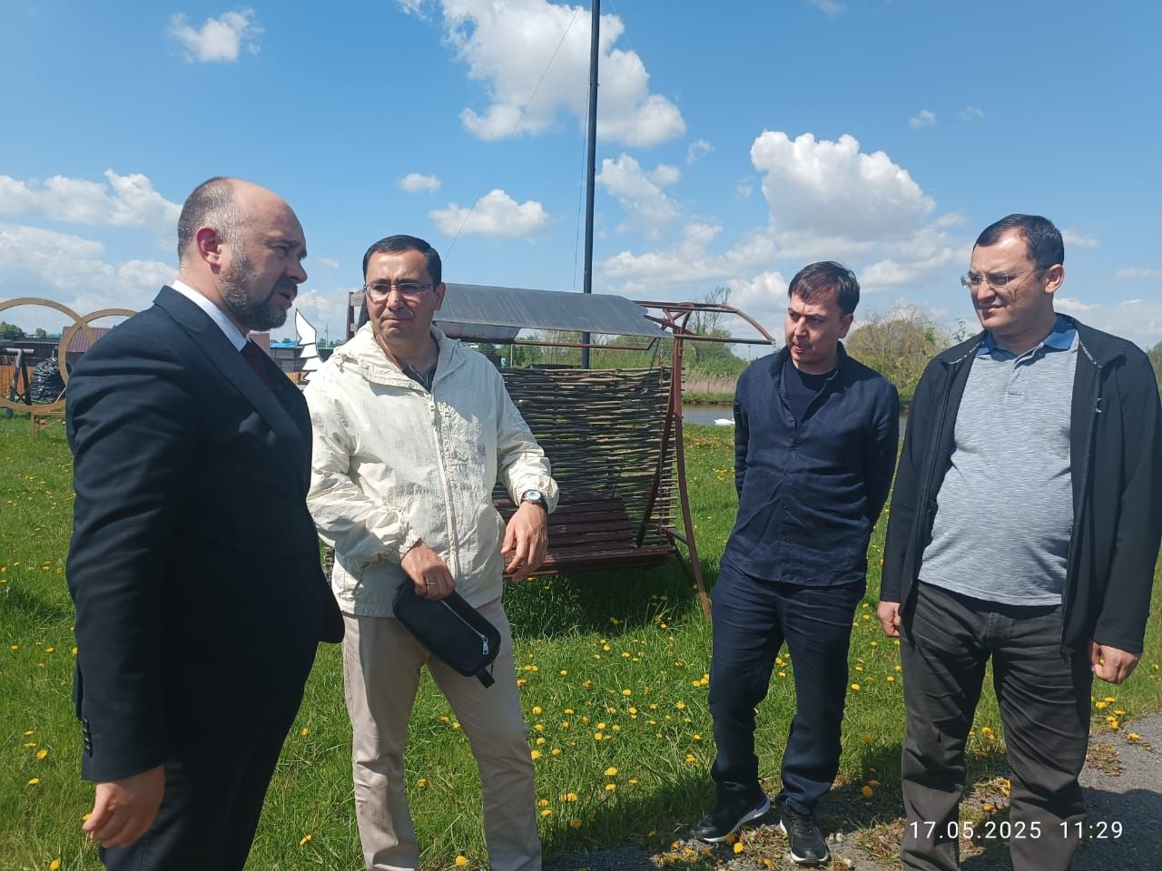 Үзбәкстан  республикасыннан  килгән  кунаклар Теләче  районы  белән таныша