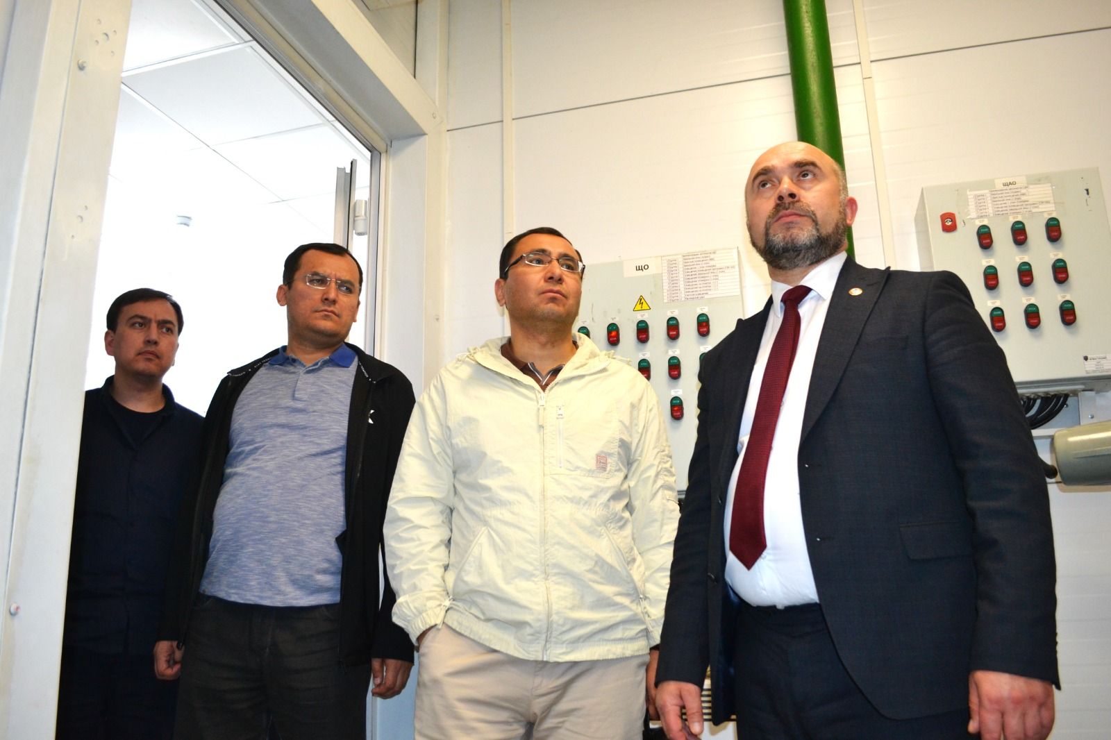 Үзбәкстан  республикасыннан  килгән  кунаклар Теләче  районы  белән таныша