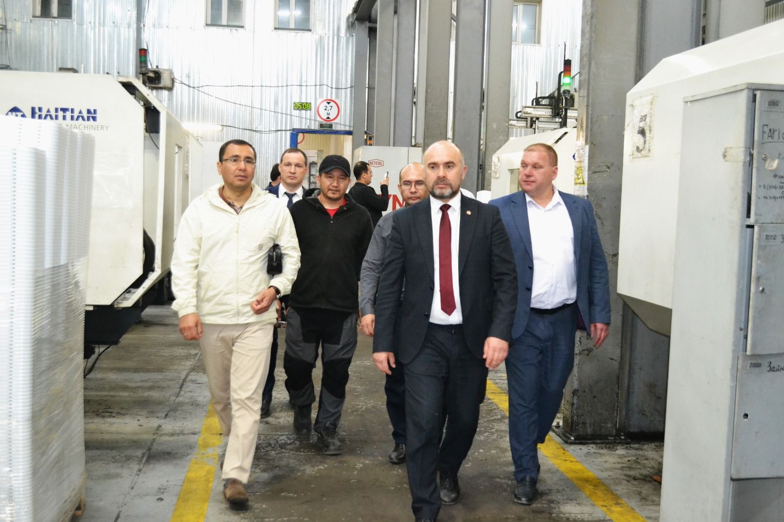 Үзбәкстан  республикасыннан  килгән  кунаклар Теләче  районы  белән таныша
