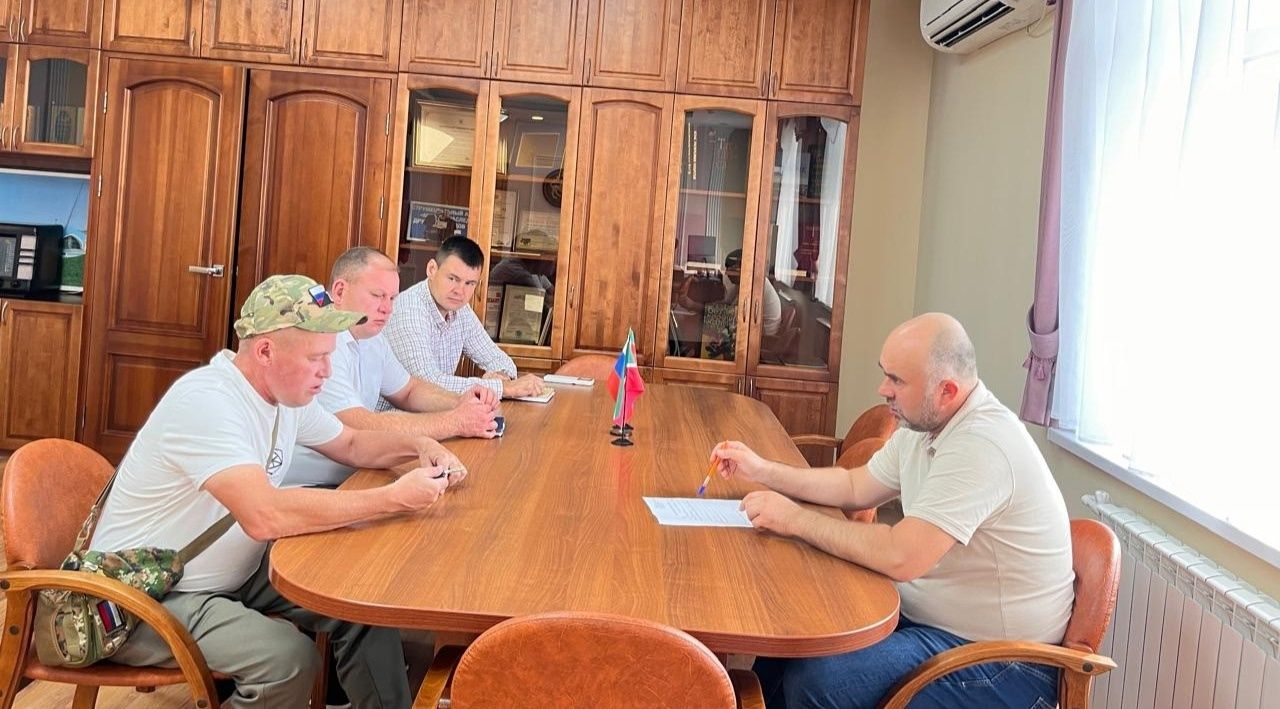Теләче авылыннан Рәдиф Рамил улы Шакиров кыска вакытлы ялга кайтты