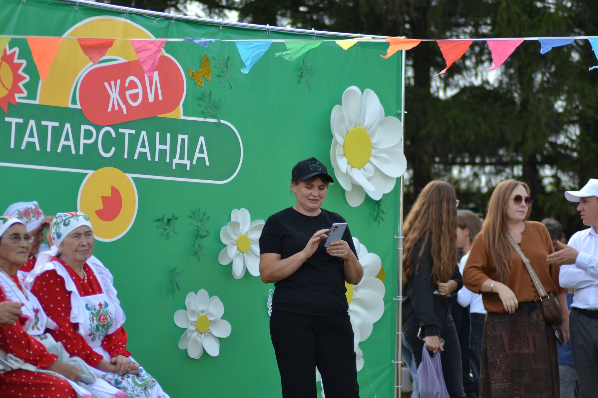«Түгәрәк уен + Блогерлар сабан туе» (фотолар)