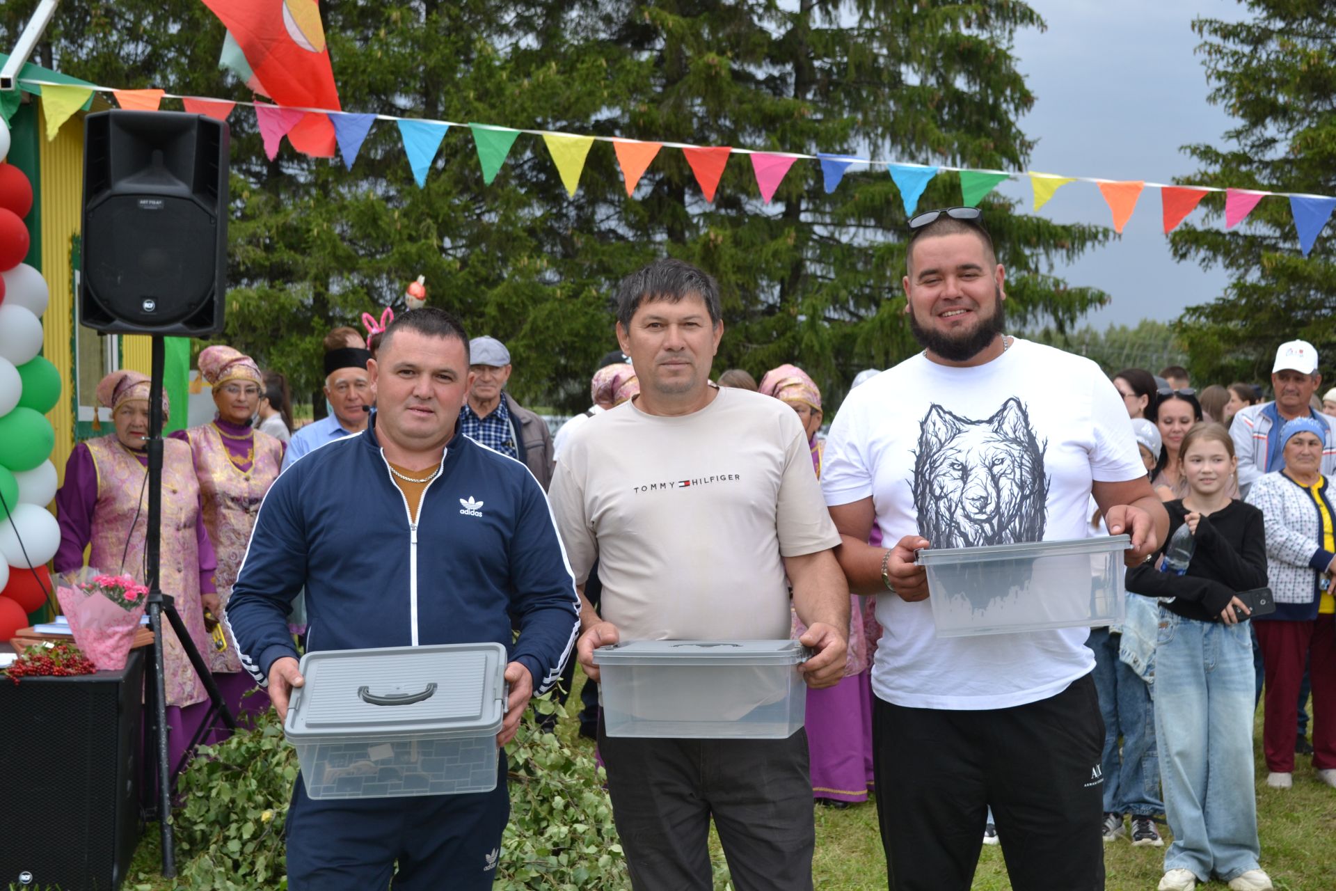 «Түгәрәк уен + Блогерлар сабан туе» (фотолар)