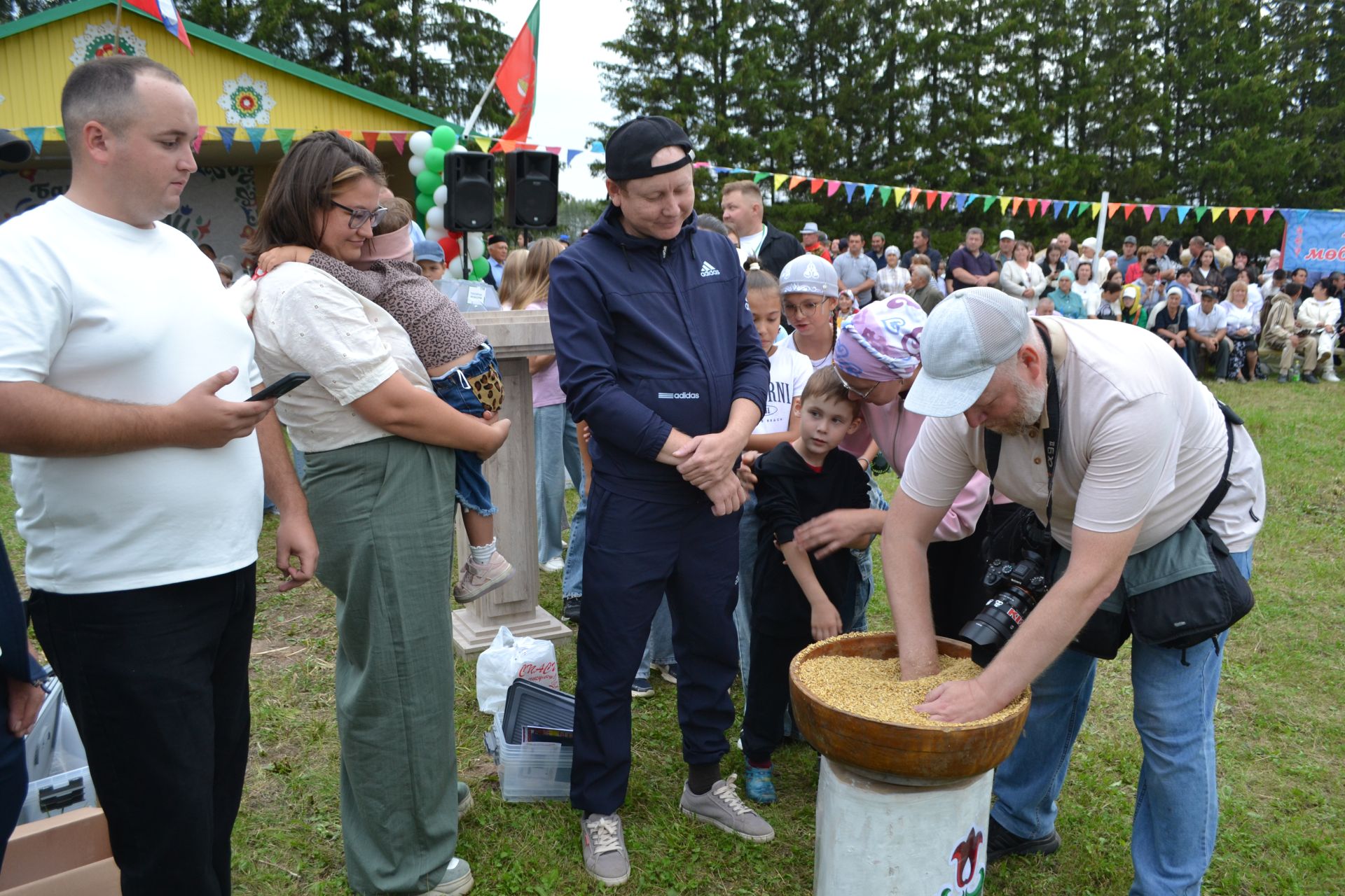 «Түгәрәк уен + Блогерлар сабан туе» (фотолар)