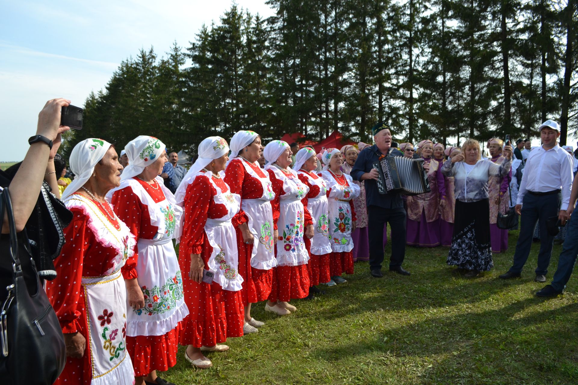 «Түгәрәк уен + Блогерлар сабан туе» (фотолар)