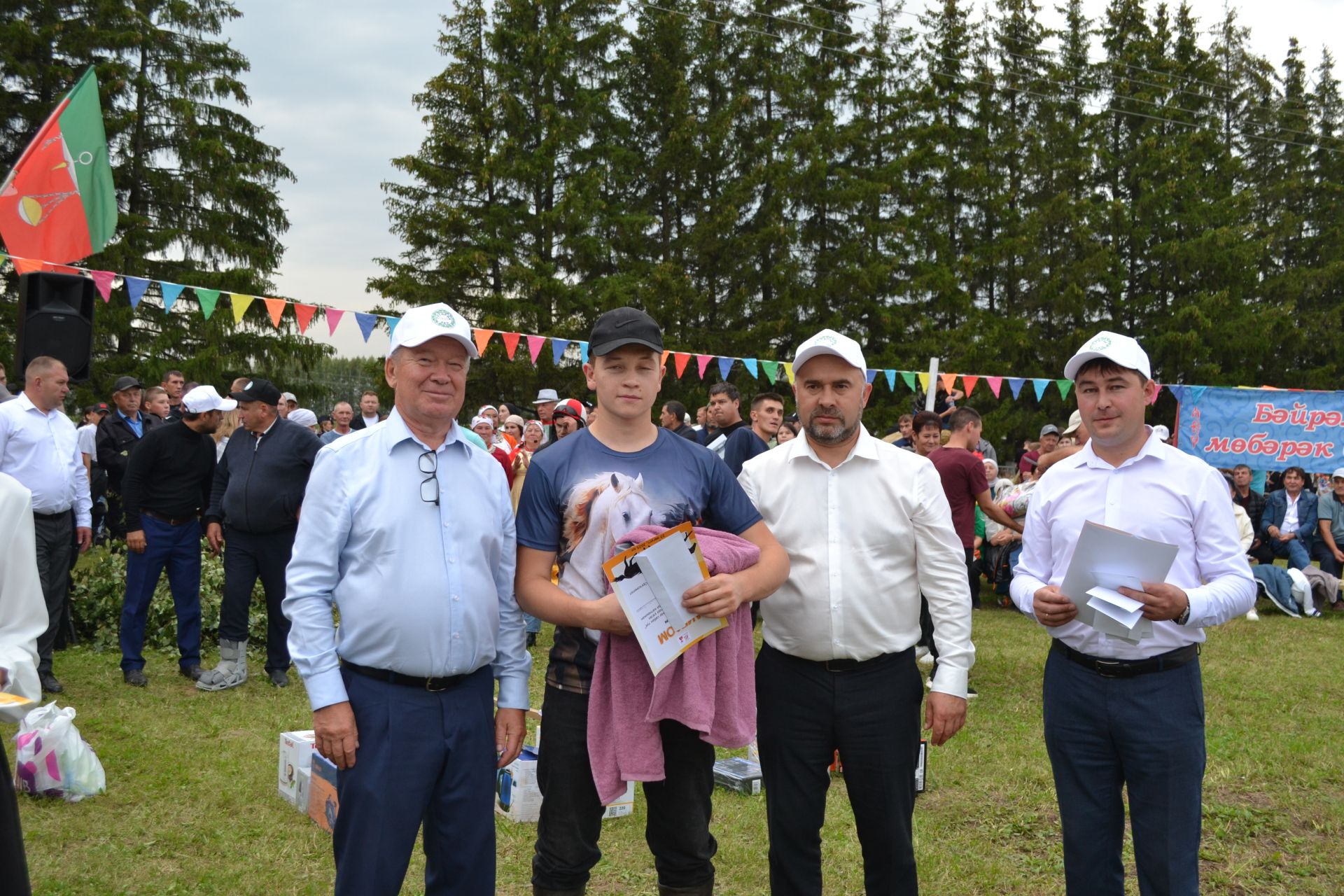 «Түгәрәк уен + Блогерлар сабан туе» (фотолар)