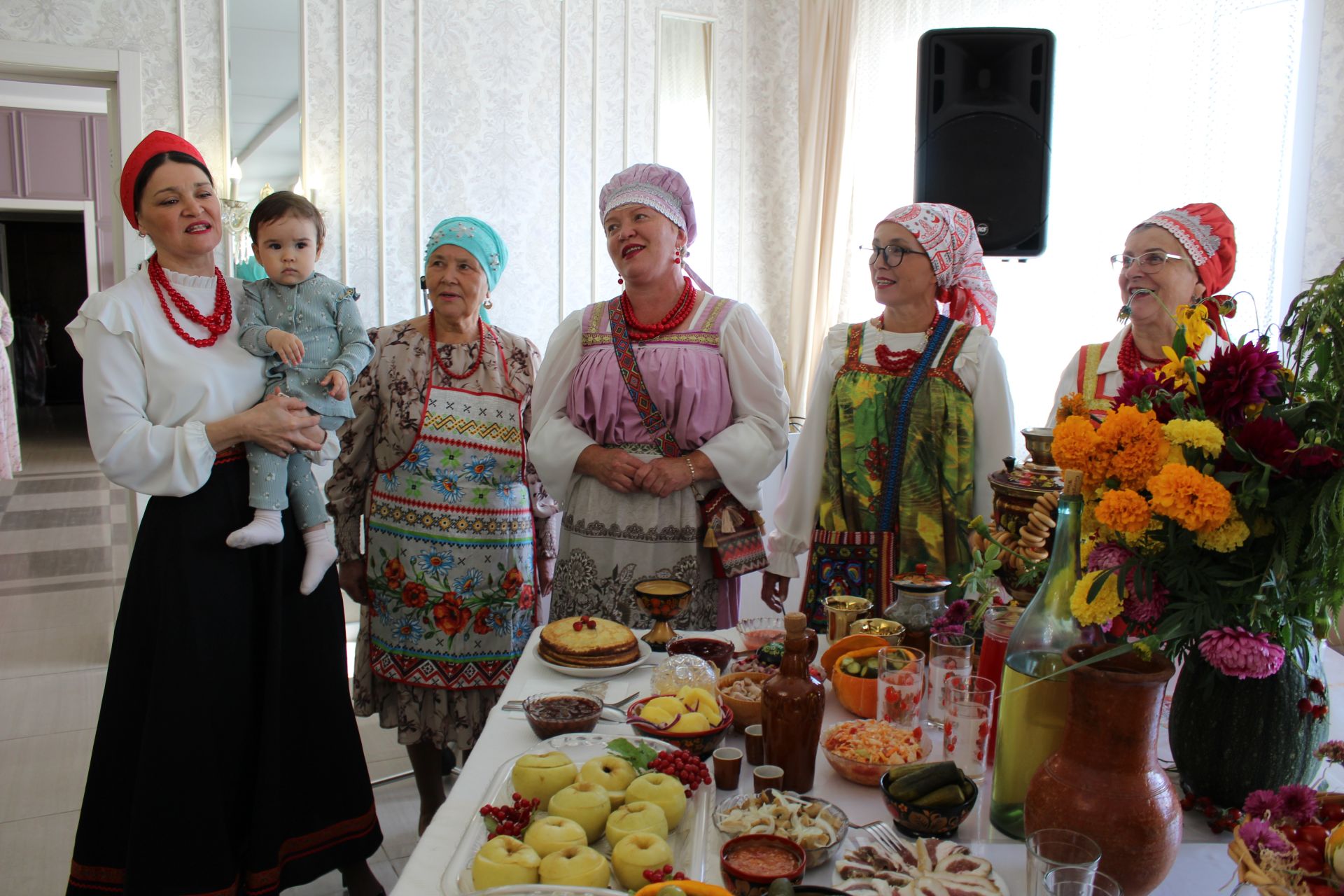 Оста куллы, җитез хуҗабикәләр бәйгесе