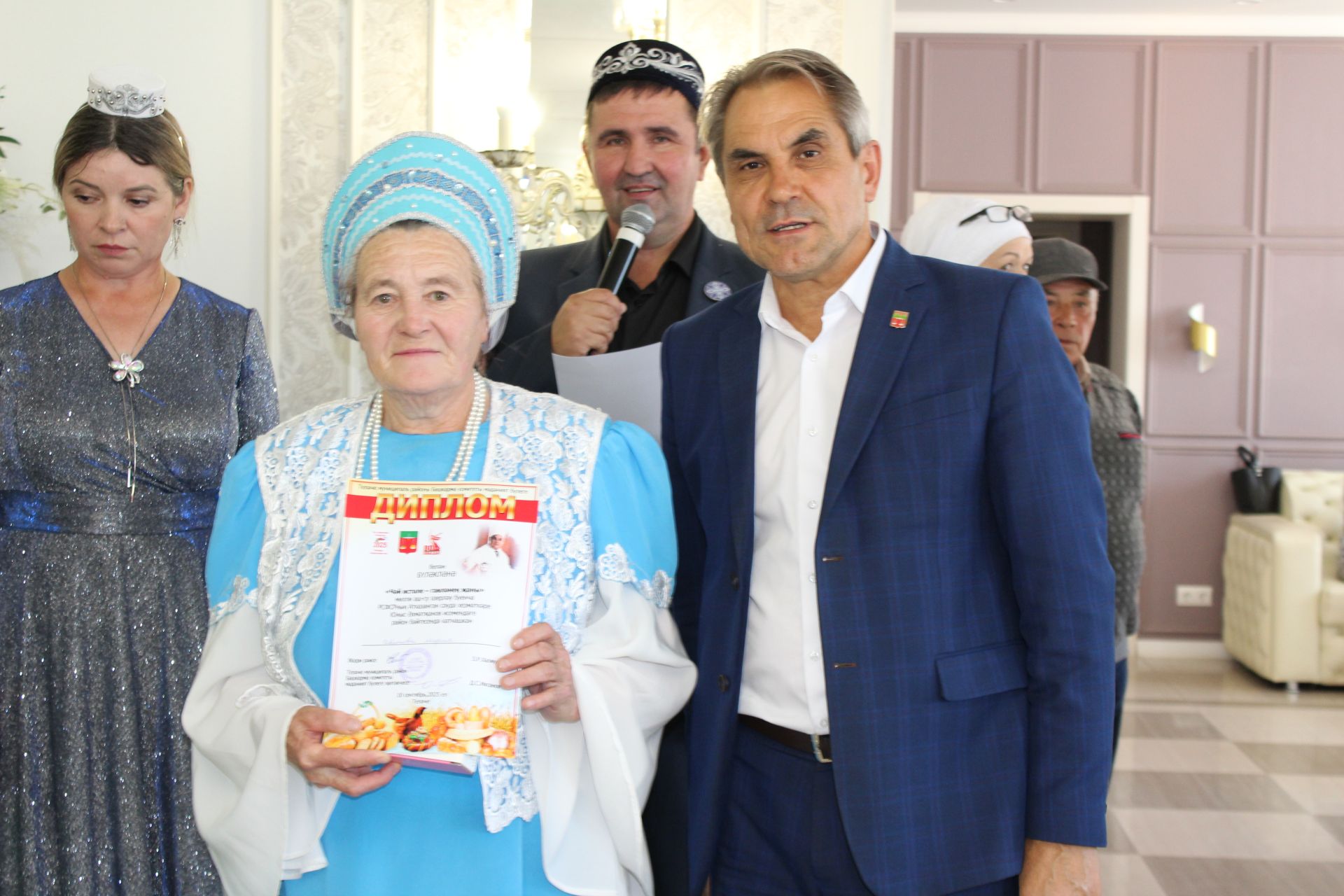 Оста куллы, җитез хуҗабикәләр бәйгесе