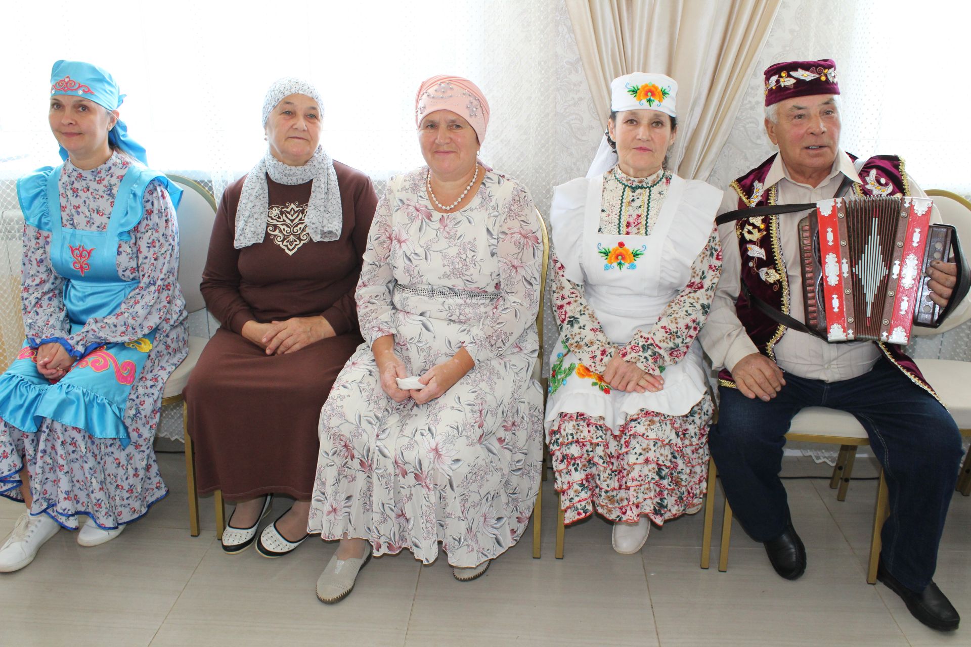 Оста куллы, җитез хуҗабикәләр бәйгесе