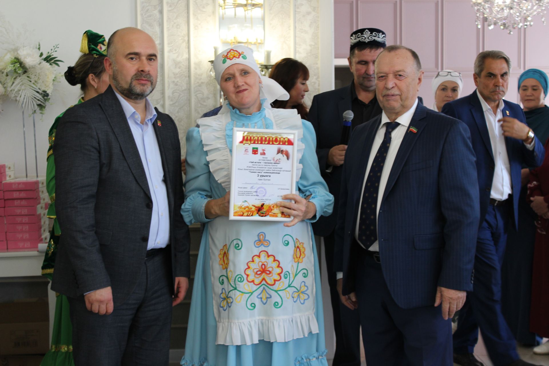 Оста куллы, җитез хуҗабикәләр бәйгесе