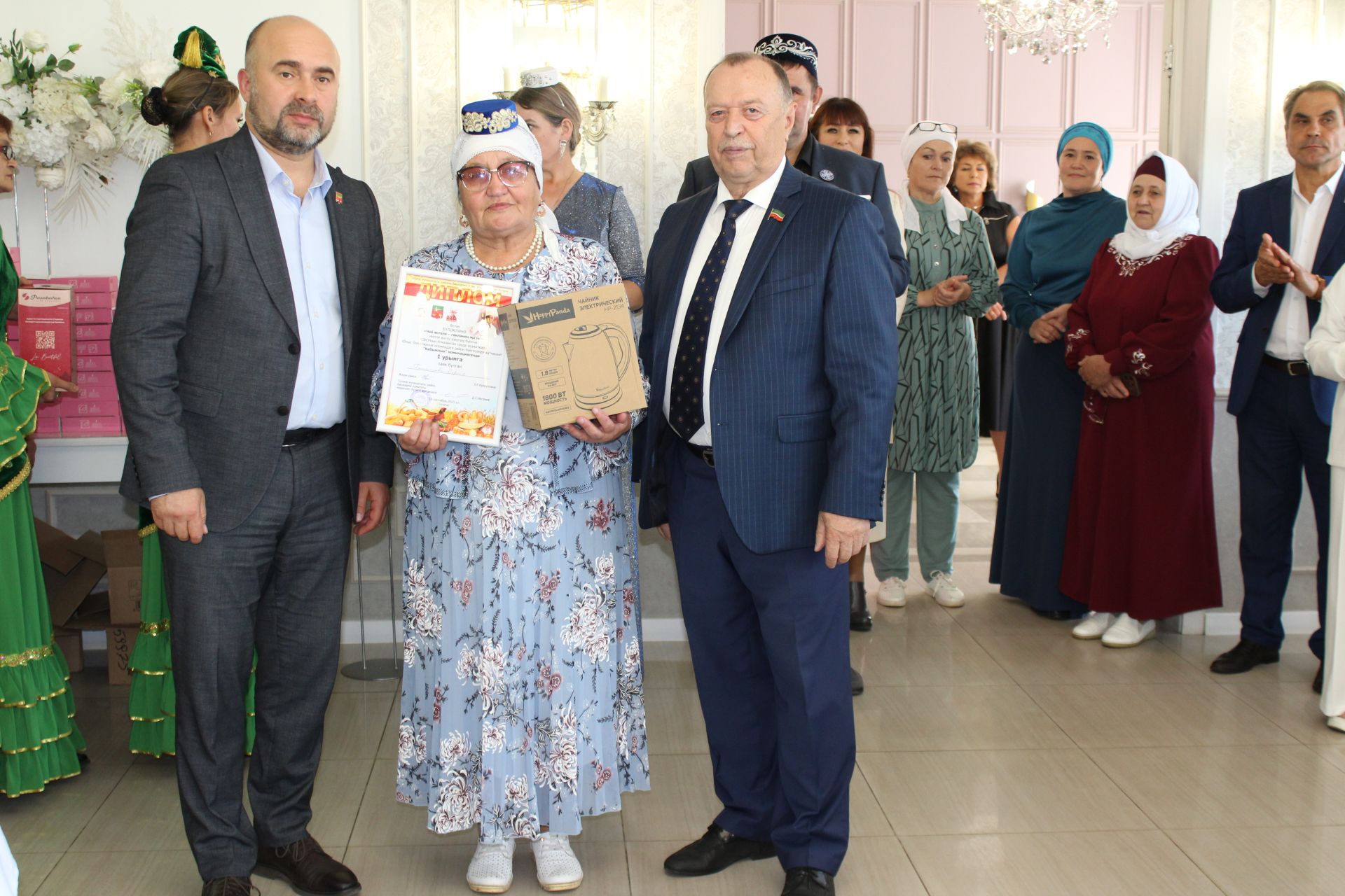 Оста куллы, җитез хуҗабикәләр бәйгесе