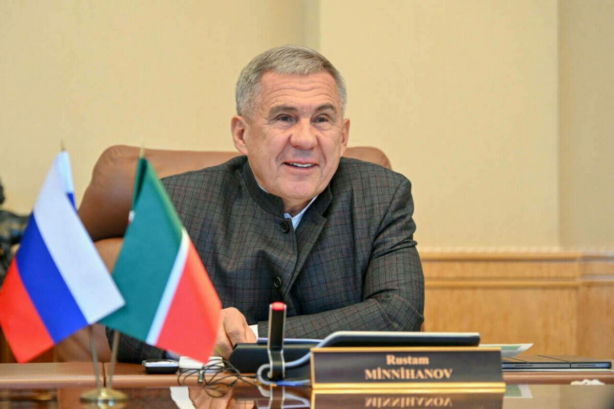 Рөстәм Миңнеханов православие динен тотучыларны Раштуа бәйрәме белән котлады