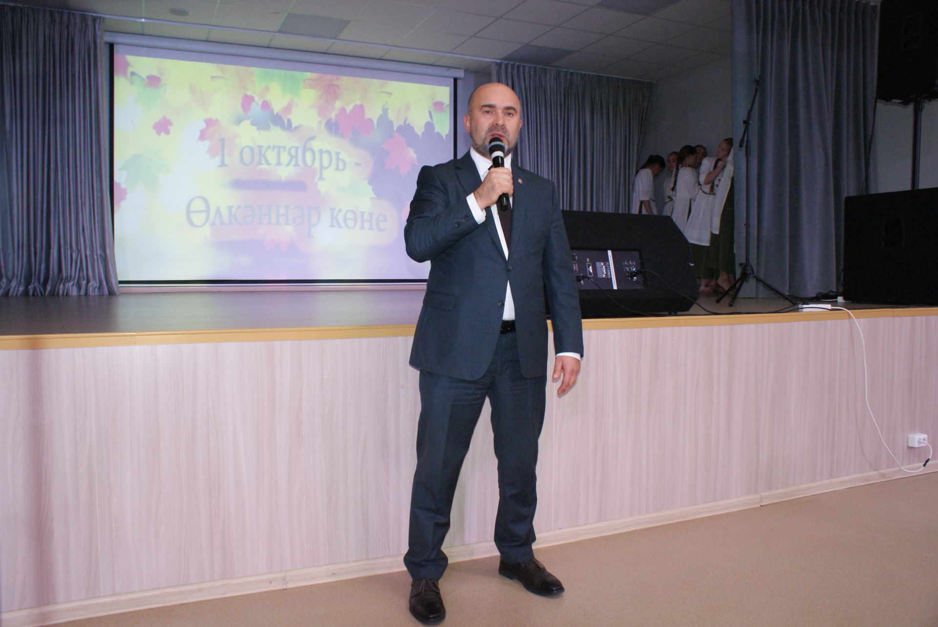 Теләчедә, Өлкәннәр көне уңаеннан,  бәйрәм чарасы узды