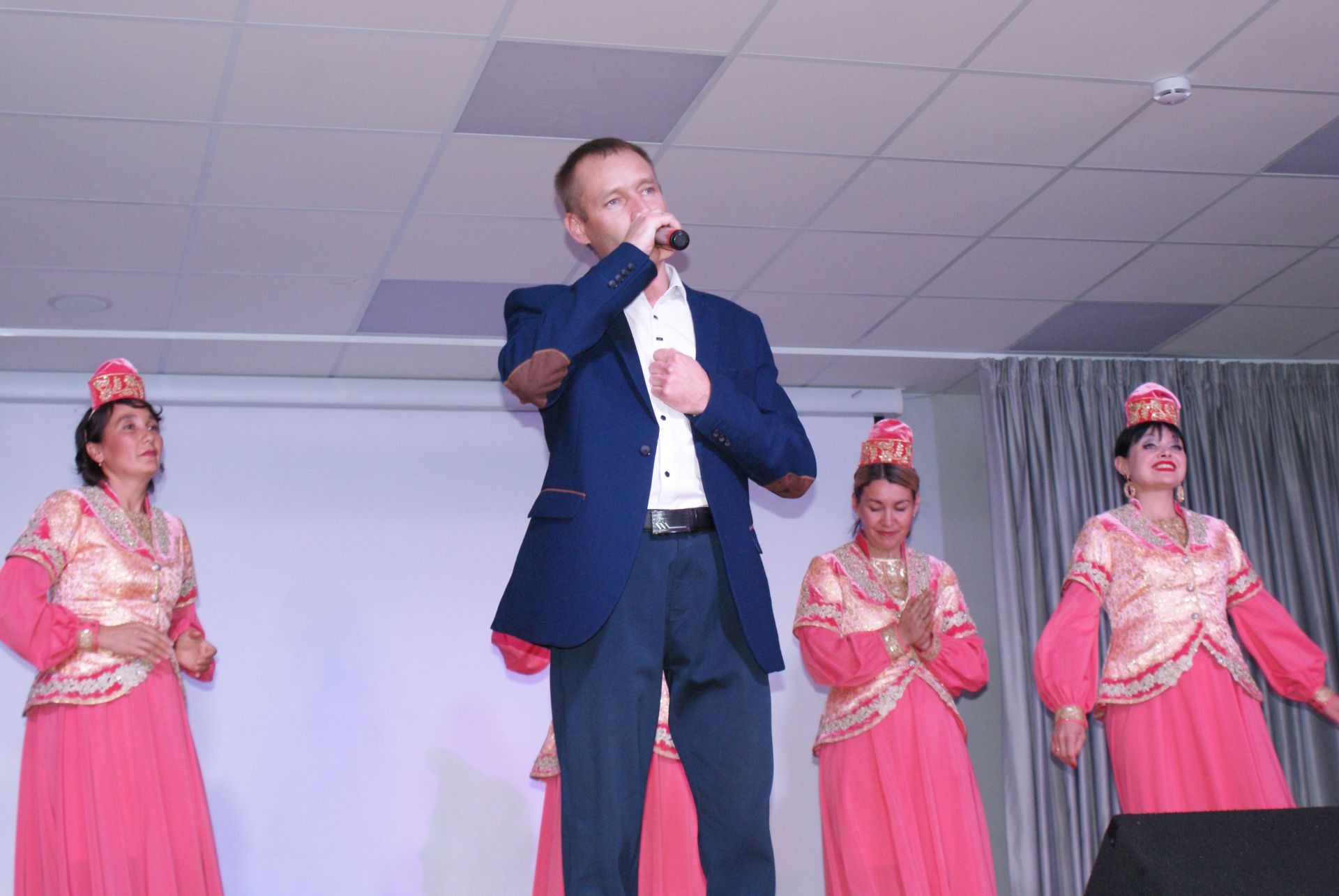 Теләчедә, Өлкәннәр көне уңаеннан,  бәйрәм чарасы узды