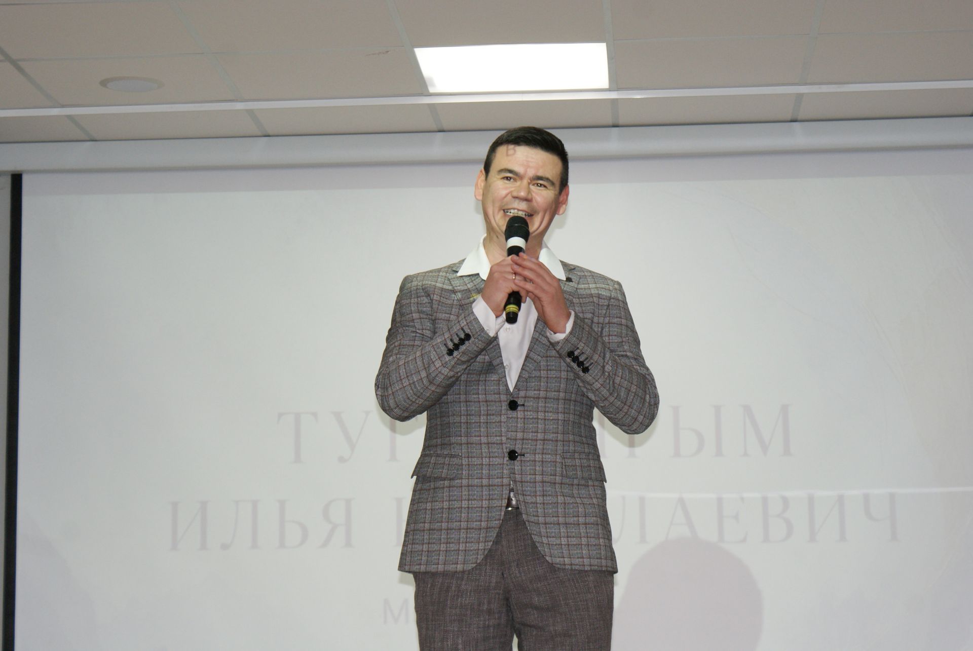Теләчедә «Кадерле туган ягым» дип исемләнгән күргәзмә эшли башлады
