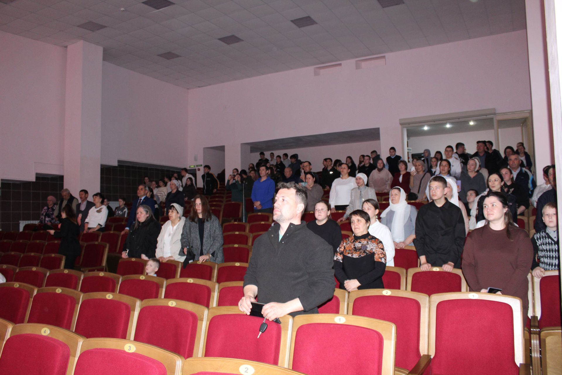 Теләче Балалар сәнгать мәктәбенең отчет концерты узды