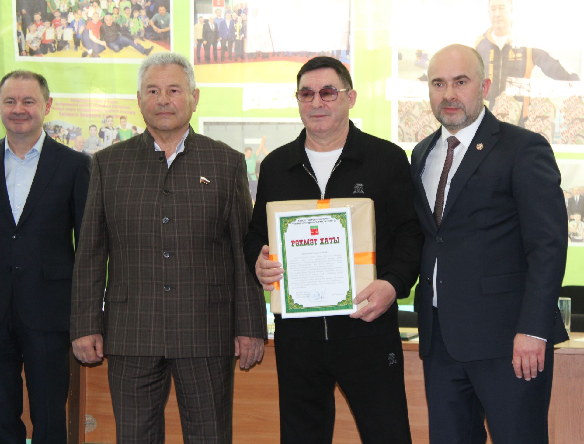 Теләчедә җырчы Салават Фәтхетдинов  призына республика турниры узды