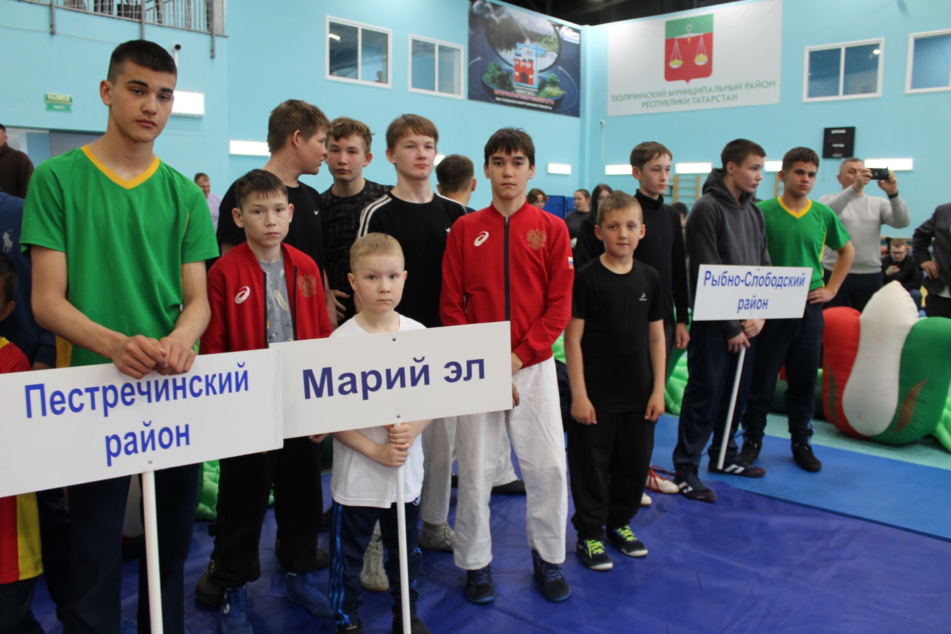Теләчедә җырчы Салават Фәтхетдинов  призына республика турниры узды