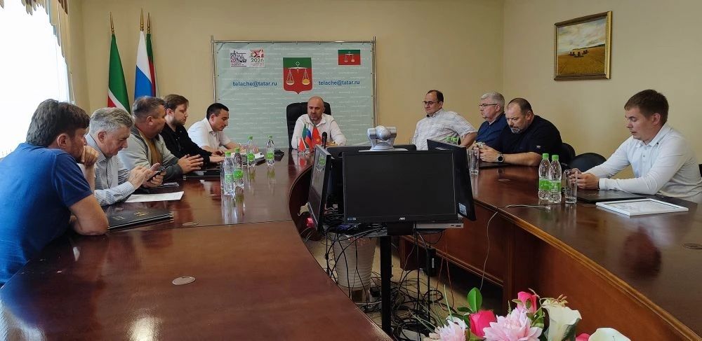 Россия эшмәкәрләре көне уңаеннан