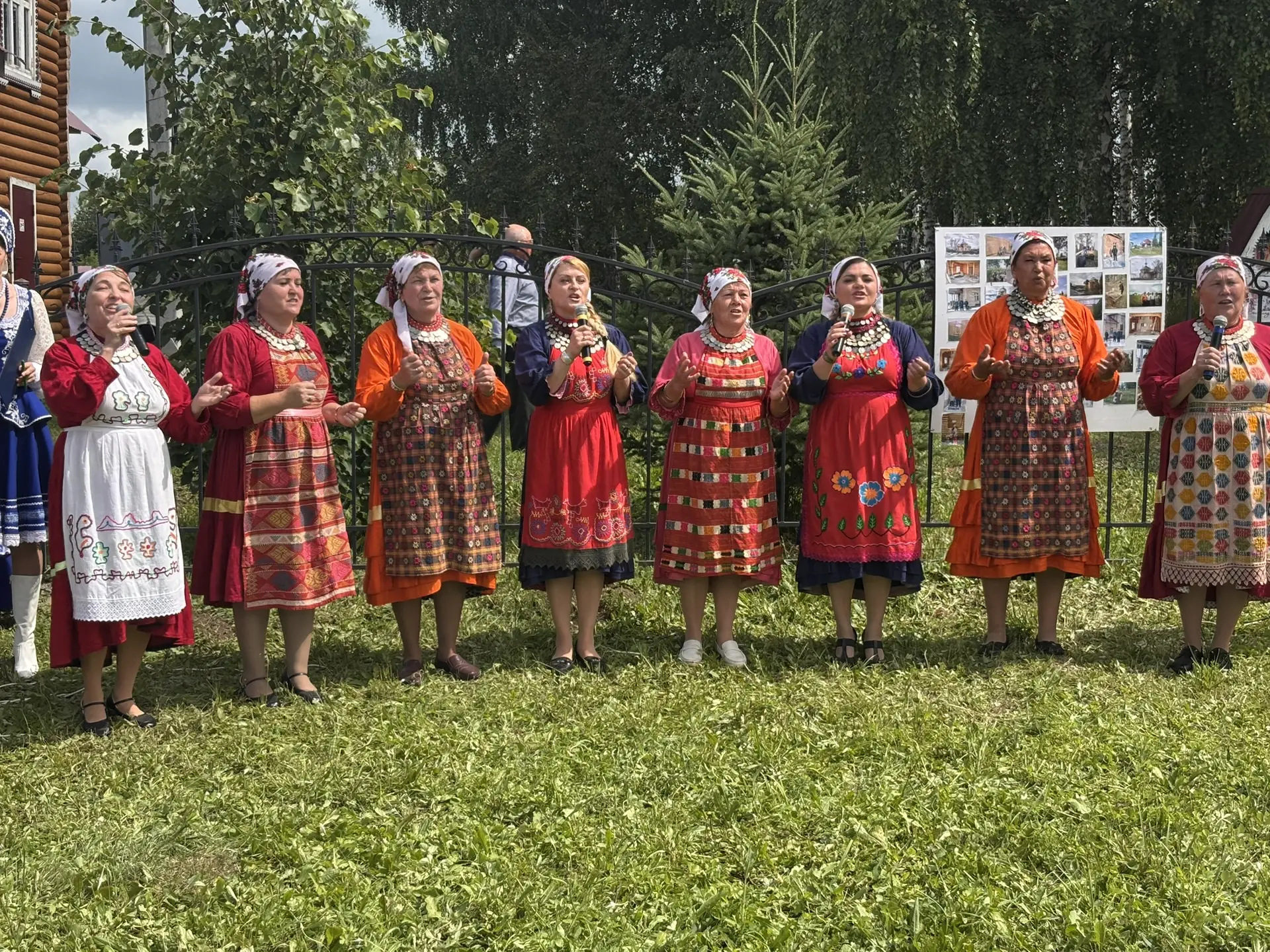 Карабаян авылында бәйрәм келәве узды