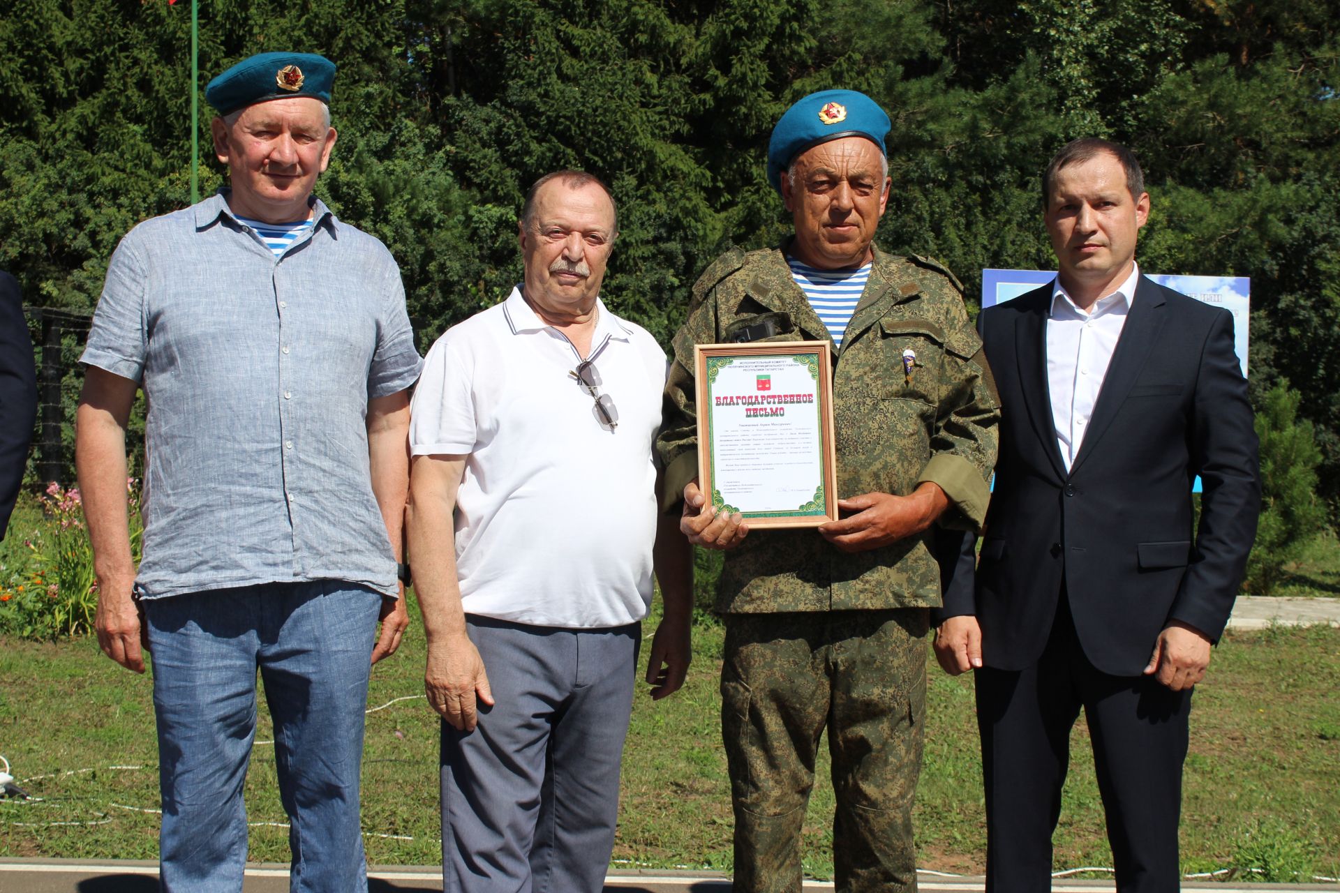«Десантчы дисәң, барысы да аңлашыла»