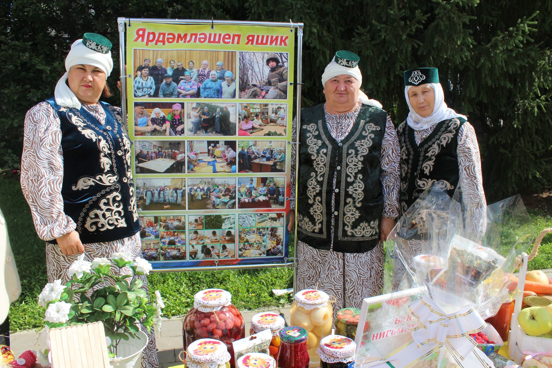 Бүген Теләчедә танылган шәхесләребез хөрмәтенә бюстлар ачылды