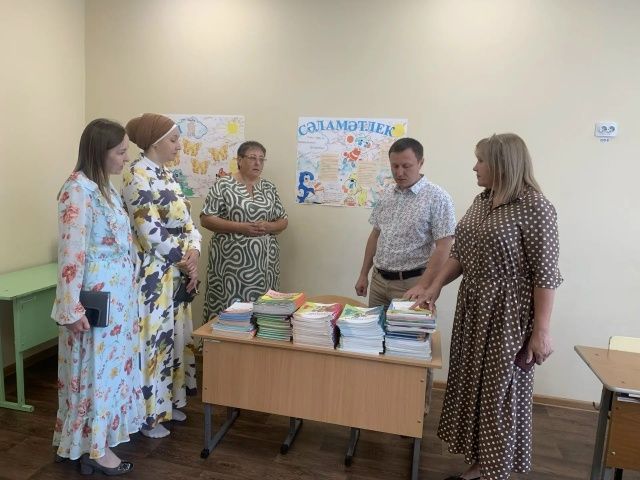 Мәгариф оешмаларын кабул итү буенча комиссия үз эшен башлап җибәрде