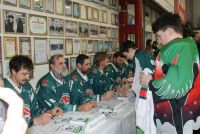 Хоккей йолдызлары – Теләчедә