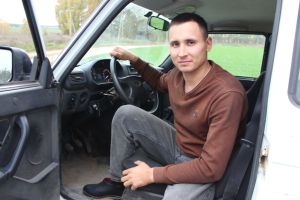 Киләчәк яшьләр  кулында