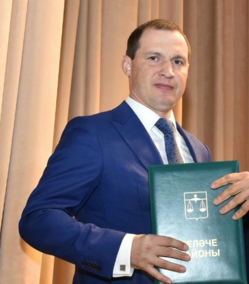 Бүген Теләче муниципаль районы Башкарма комитет җитәкчесе Хамидуллин Илнур Хаҗинур улының туган көне!