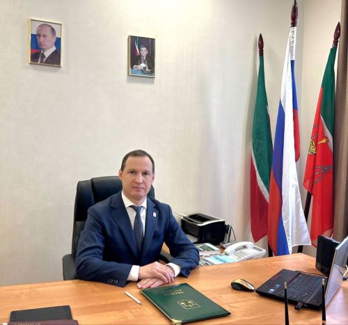 Бүген Теләче муниципаль районы Башкарма комитет җитәкчесе Хамидуллин Илнур Хаҗинур улының туган көне