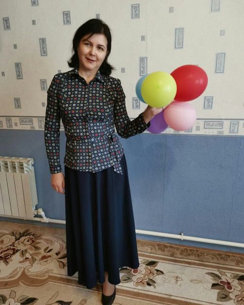 Бүген редакциябезнең якын дусты, штаттан тыш хәбәрчебез, Сауш мәктәбе директоры Хасанова Альбина Мөбәрәкҗан кызының туган көне