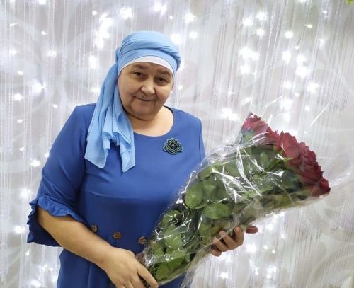 Бүген Теләче авылында гомер итүче хезмәттәшебез Исмәгыйлова Наилә Габделхак кызының туган көне