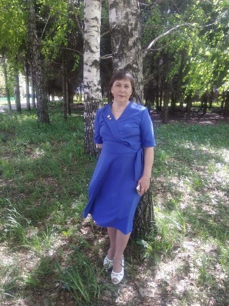 Бүген Җәнәй авылында яшәүче талантлы каләмдәшебез ДАМИРА РАМИЛ кызы МИҢНЕБАЕВАның туган көне