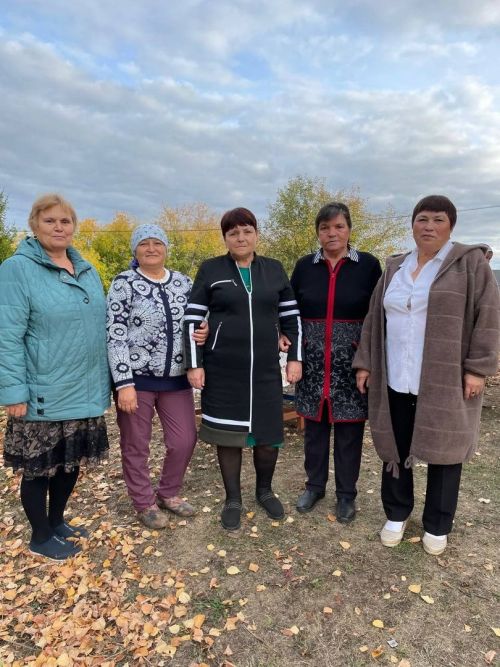 Иске Карабаян​ авылында «Җан җылыбыз сезгә өлкәннәр» дип исемләнгән кичә узды