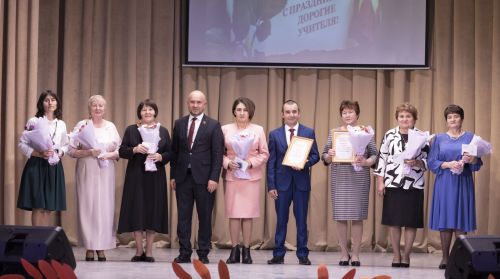 Укытучылар көне уңаеннан бәйрәм чарасы узды