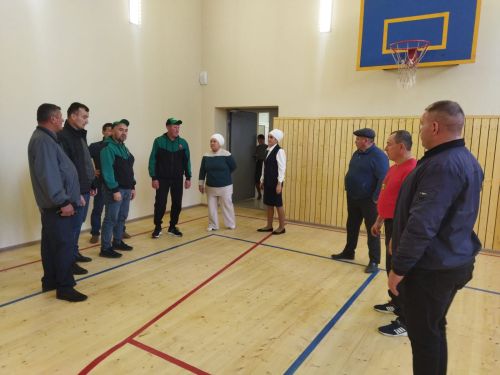 Авылларда булдылар
