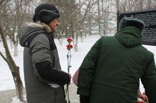 Рәзил Газизов истәлегенә мемориаль такта ачу тантанасы булды