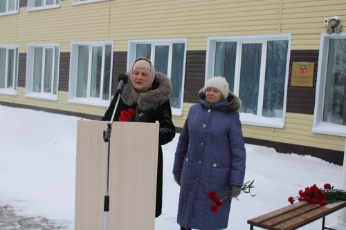Рәзил Газизов истәлегенә мемориаль такта ачу тантанасы булды